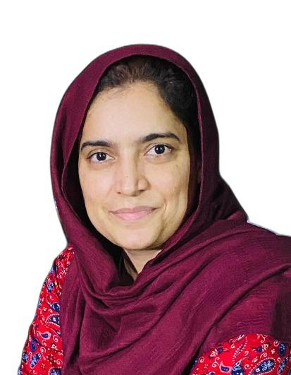Senior Lecturer Dr Fakhra Mushtaq